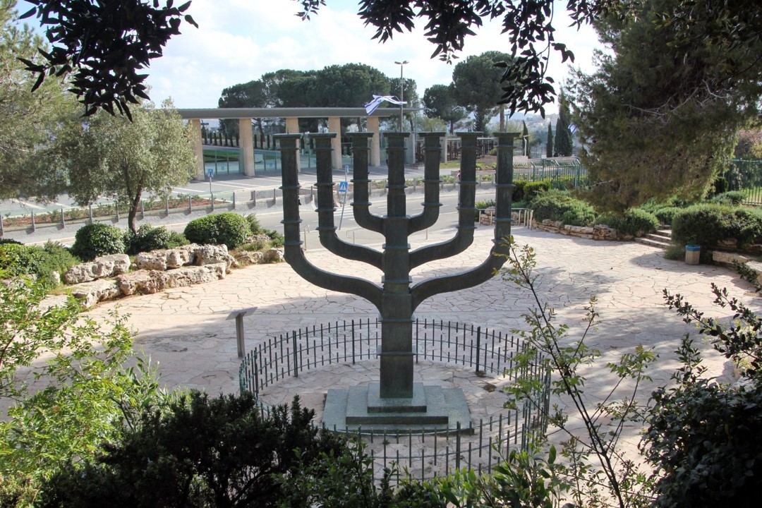המנורה בירושלים
