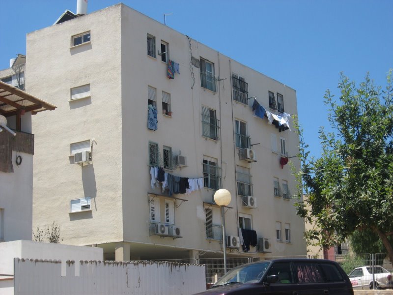 APARTMENT1.jpg